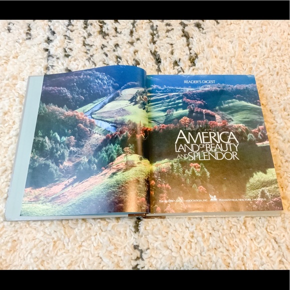 America Land of Beauty and Splendor Hardcover Book - Picture 3 of 10